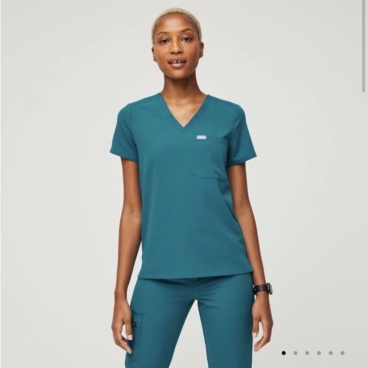 Figs Pacific Blue Catarina One-Pocket Scrub Top